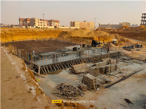 مول إيدج 99 بمدينة هليوبوليس الجديدة